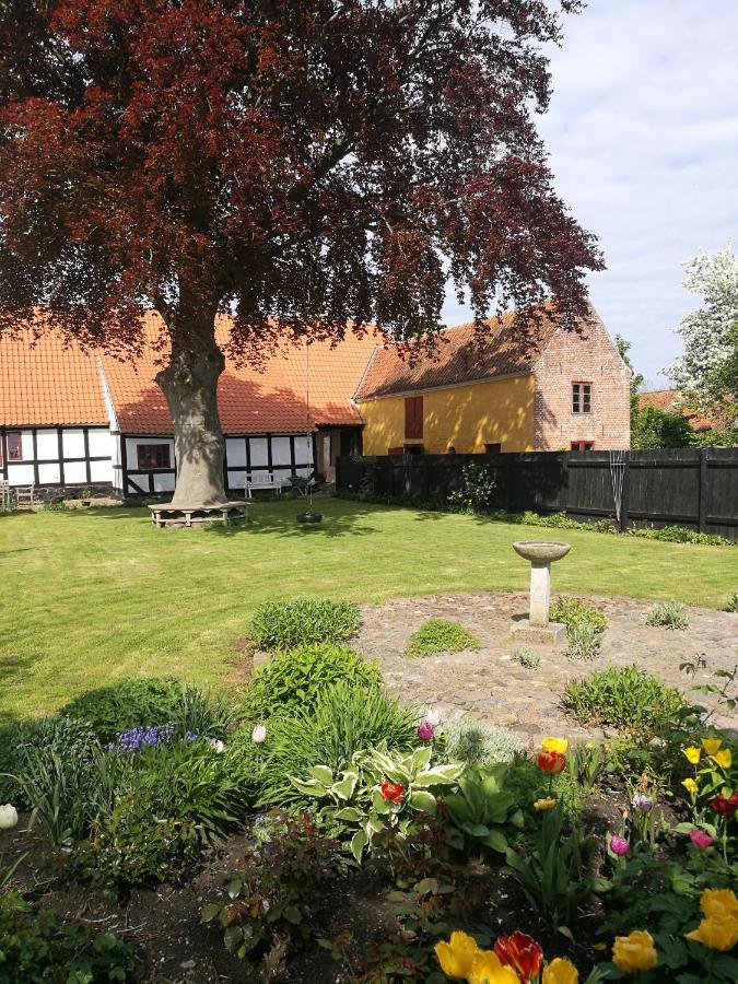 Kjobing Manor Panzió Ærøskøbing Kültér fotó